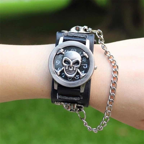 Reloj Calavera Hombre Caballero Punk 2 Calaveras Y Cadena * Correa Negra Bisel Acero Fondo Negro/letras Blancas