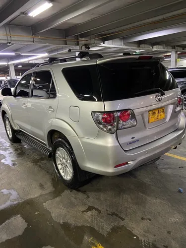 Toyota Fortuner 2.7l 4x2