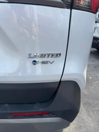 Toyota RAV4 Limited Hybrid