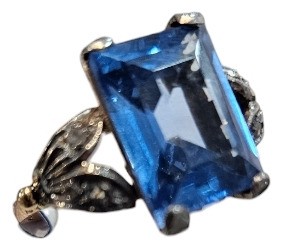 Anillo Oro 18 Kts Y Topacio Azul . Art Deco 