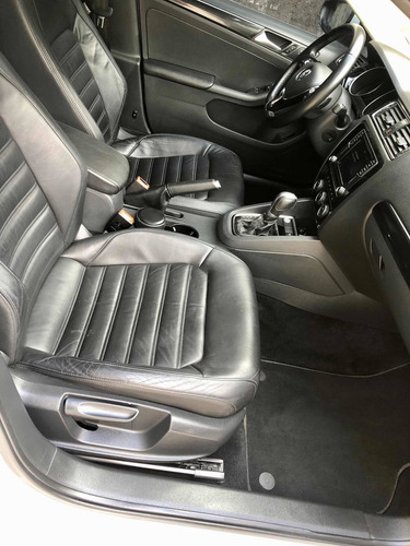 Imagem 4 de 10 de Volkswagen Jetta 2016 2.0 Tsi Highline 4p