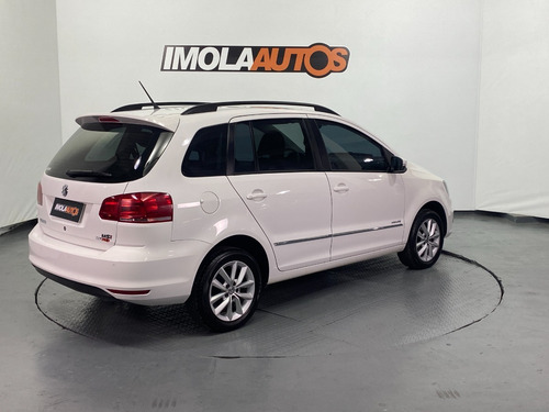 Imagen 7 de 13 de Volkswagen Suran 1.6 Highline Mt 2016-imolaautos