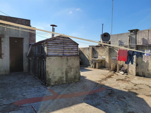 Oportunidad!esquina De 440m2 Apta Varios Destinos. Ideal Habitaciones Para Alquilar