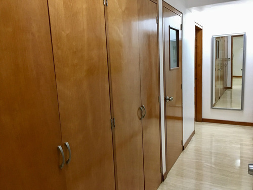Imagen 7 de 15 de Vendo Apartamento 130m2 3h/3b/2pe La Boyera 6199