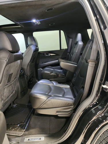 Cadillac Escalade ESV 6.2 Platinum At