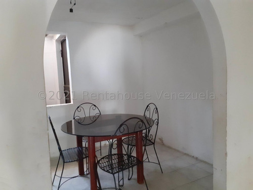 Imagen 8 de 25 de Julio Latouche Rentahouse Carabobo Vende Casa La Esmeralda 22-8652 Jj33