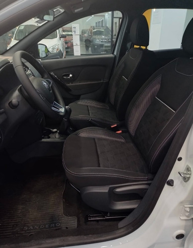 Imagen 16 de 25 de Renault Sandero Zen 1.6 0km 2023 Tomamos Permutas