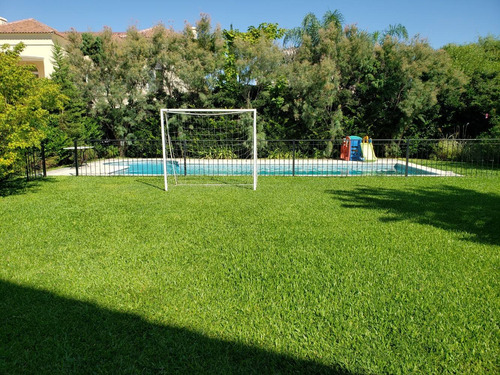 Casa En Barrio Windbells