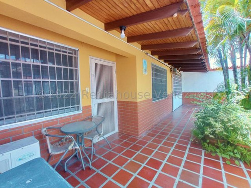 Casa En Venta Semi Amoblada Palo Negro El Orticeño 23-14003 Dc