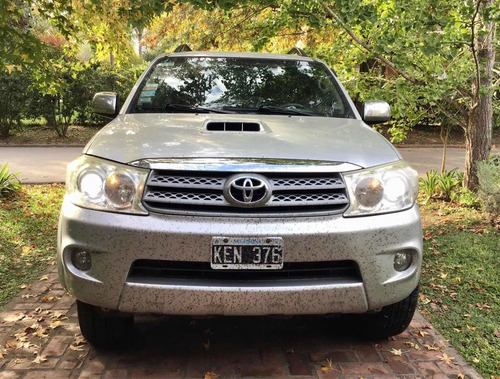Toyota Sw4 3.0 Srv Cuero I 171cv 4x4 2011