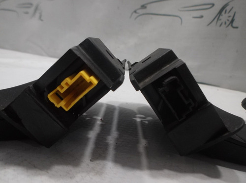 Shift Paddle Comando Borboleta Par C4 Picasso 96481641xt (Usado)