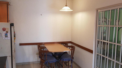 Imagen 22 de 30 de Piso Al Frente - 4 Ambientes Con 2 Cocheras Y Baulera - Patio Y Parrilla Villa Luro