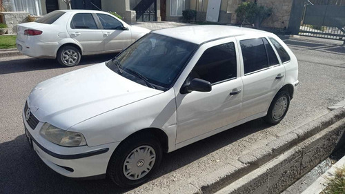 Imagen 12 de 15 de Volkswagen Gol 2005 1.6 Mi Deejay