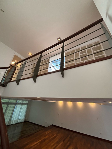 Alquiler En Zona Golf - Residencia De 600 Mts