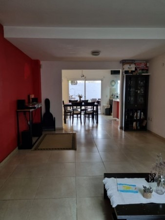 Imagen 7 de 25 de Se Vende 3 Dormitorios C/ Pileta. A Mts De Rafael Nuñez!