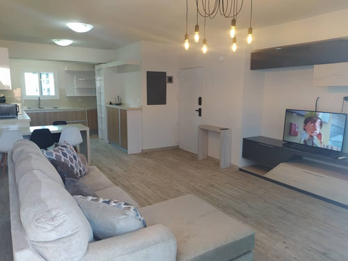 Imagen 6 de 8 de Apartamento Vacacional-ejecutivo En Lechería,