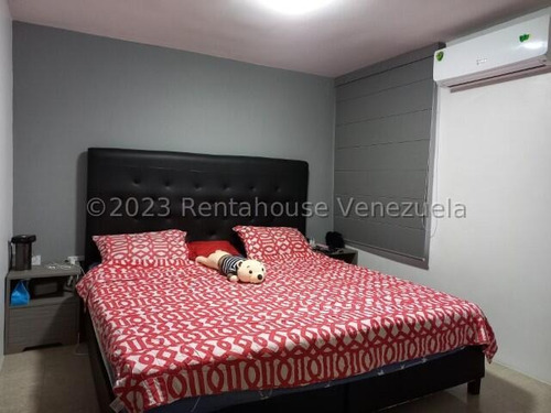 Apartamento En Venta Guarenas La Vaquera Fn