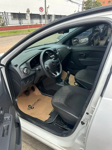 Renault Logan 1.6 Life