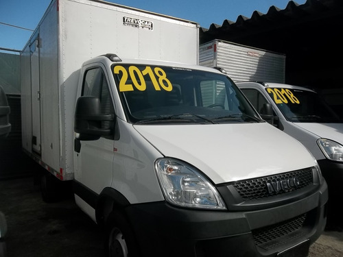 Imagem 2 de 11 de Iveco Daily 35s14, Ano 2018, Completa, Baú, Pronta Entrega
