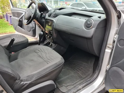 Renault Duster Dynamique 2.0cc AT AA 4X2