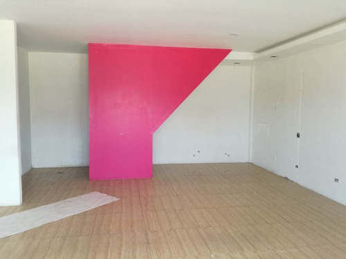 Imagen 3 de 6 de Local En Venta Y Alquiler, Ciudad Puente Real