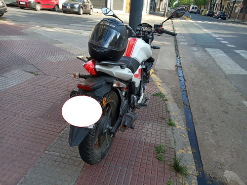 Imagen 3 de 5 de Benelli Tnt 15
