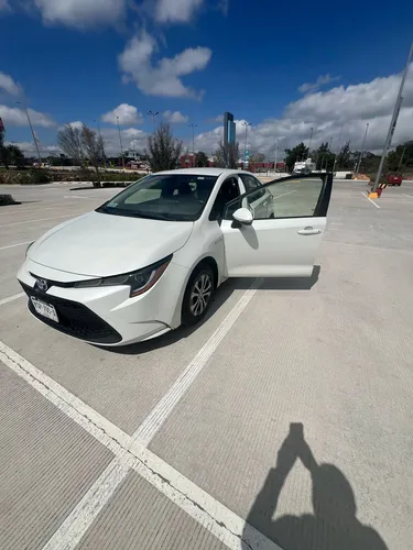 Toyota Corolla 1.8 Hybrid At