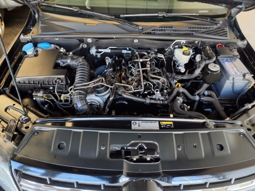 Imagen 17 de 21 de Volkswagen Amarok 2.0 Cd Tdi 180cv 4x4 Highline Pack At 2017