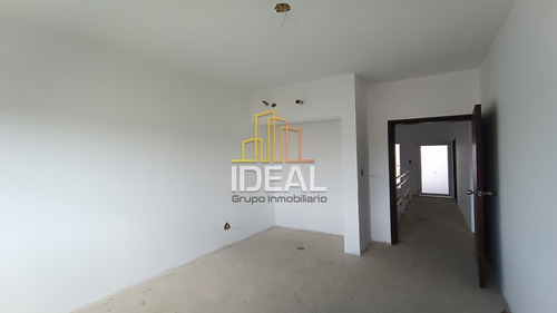 Imagen 8 de 18 de Ideal Vende Town House De 115 M2 De Construcción Y 38 M2 De Patio Villas Los Corales En Tucacas