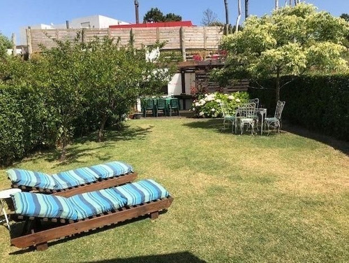 Casa En Venta De 3 Dormitorios En Pinares