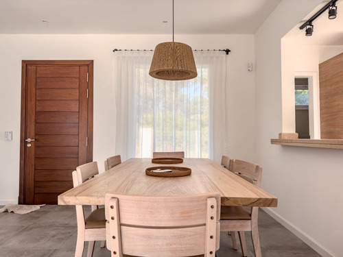 Casa En Venta A Estrenar En El Corazón De La Barra (ref: Bpv-10003)