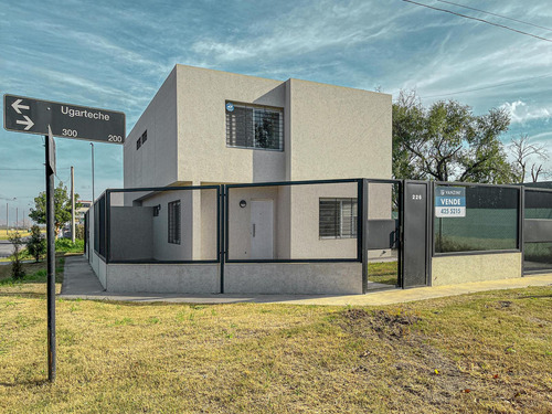 Casa De 3 Dormitorios A Estrenar En Tierra Nueva, Fisherton