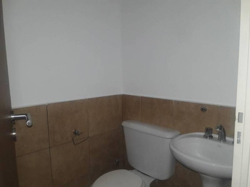 Imagen 2 de 5 de Oficina En Venta En Pilar Point , G.b.a. Zona Norte