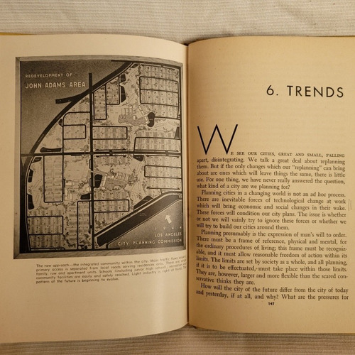 Imagen 7 de 10 de The City Is The People Henr Churchill To Memory Henry Wright