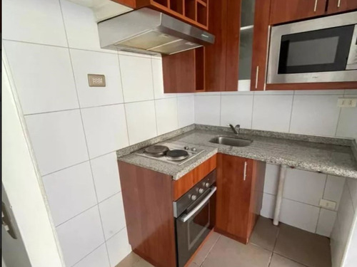 Piso 6 - Calle Lira .