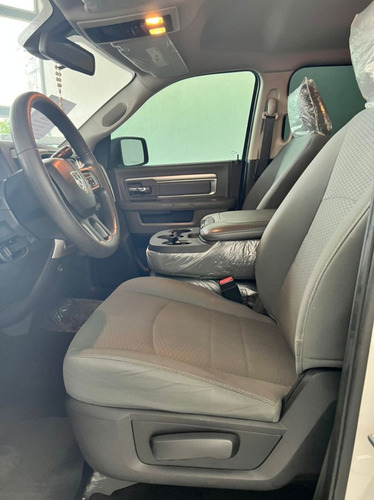 Imagen 9 de 14 de Dodge Ram
