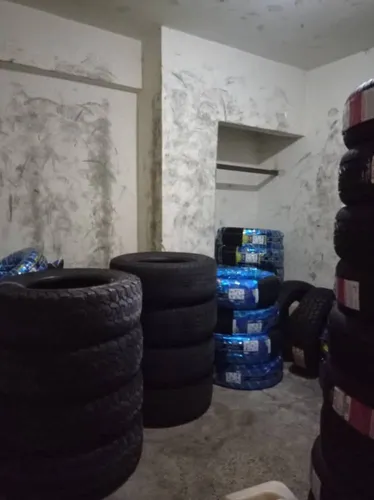 Traspaso Local Con Fdo.de Comercio Cauchera En Bello Monte, A Pie De Calle. Inf. Ma. Fda. Varela