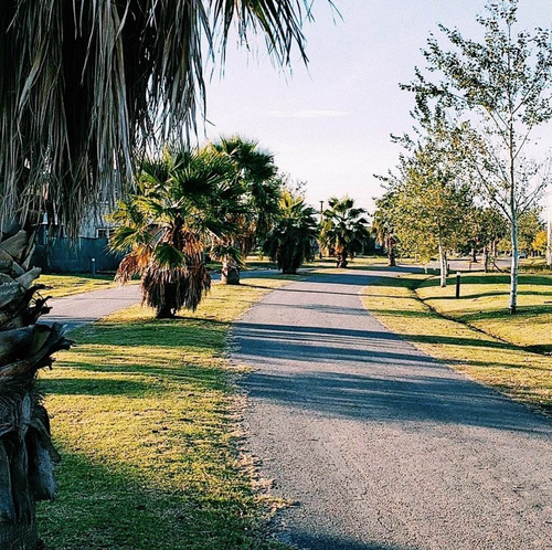 Barrio Cerrado Puerto Roldan. Consulta Disponibilidad.
