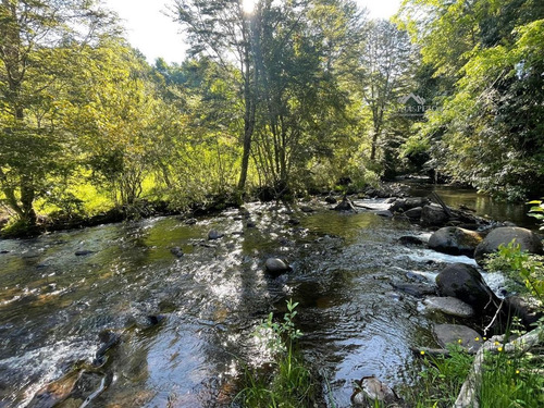 Parcela 5200 M2 En Curacautín Con Río Y Casa