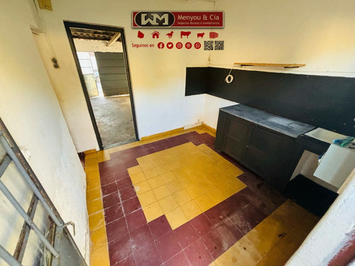 Alquiler Casa San José De Mayo En Centro 2 Dormitorios Cochera Abierta Y Cerrada Con Patio Verde Y Barbacoa Inmobiliaria Menyou