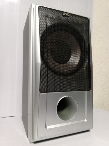 Vendo Subwoofer Marca Jvc Parlante De 8  Sonido Para Bajos!