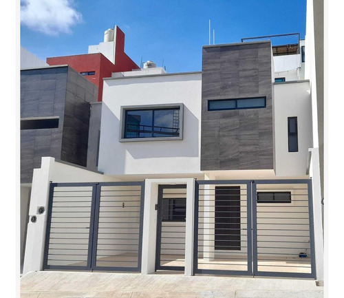 Venta Casa 3 Morada Del Quetzal (tres Pasos)