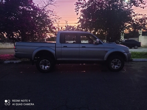 Mitsubishi L200 2.5 Sport Hpe Cab. Dupla 4x4 Aut. 4p