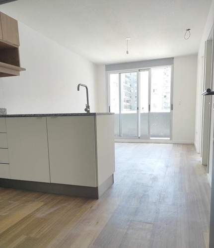 Imagen 4 de 10 de Apartamento De 1 Dormitorio A Estrenar En Cordón Sur