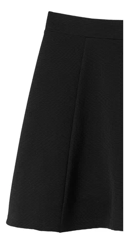 Falda Negra de H&M, Talla M, corta en forma de campana – Digibazar PR