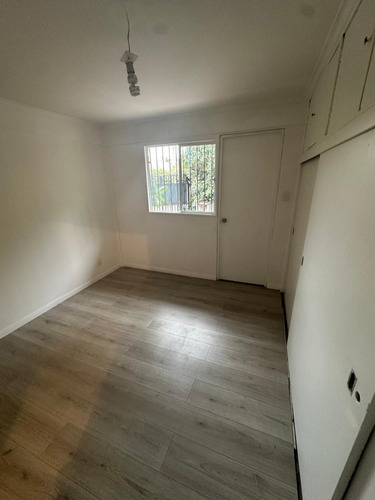 Casa Recién Remodelada Con Excelente Conectividad