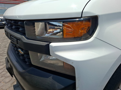 Chevrolet Silverado 4.3 V6 1500 WT Cabina Regular 4x2 At