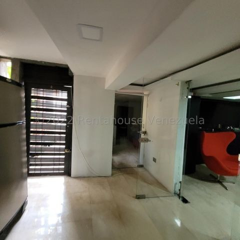 Imagen 15 de 30 de Casa En Venta Cumbres De Curumo 22-24849 Juan Paz 0412-6250686