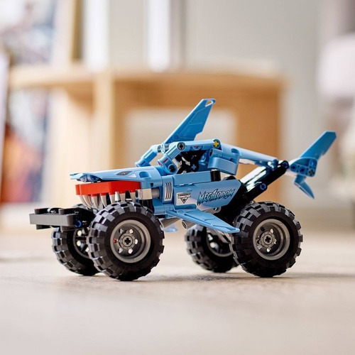 Kit De Construcción Lego Technic Monster Jam Megalodon 42134 260