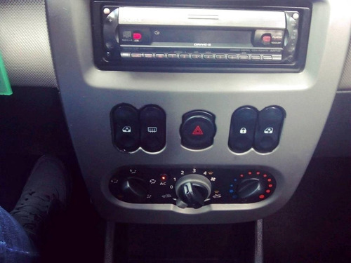 Renault Sandero 1.6 Financie Com Score Baixo Entrada De 2000
